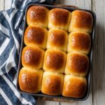 Easy Dinner Rolls